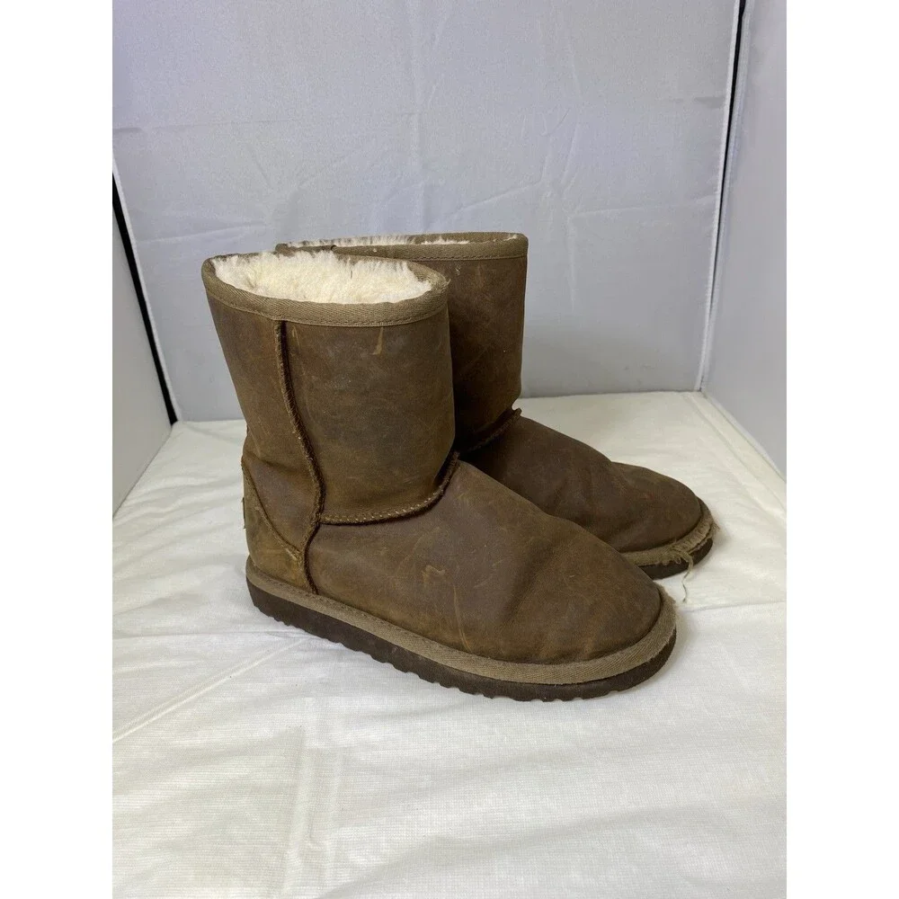 Ugg Unisex Kids Leather Shearling Lined Snow Boots Brown Youth Size 2